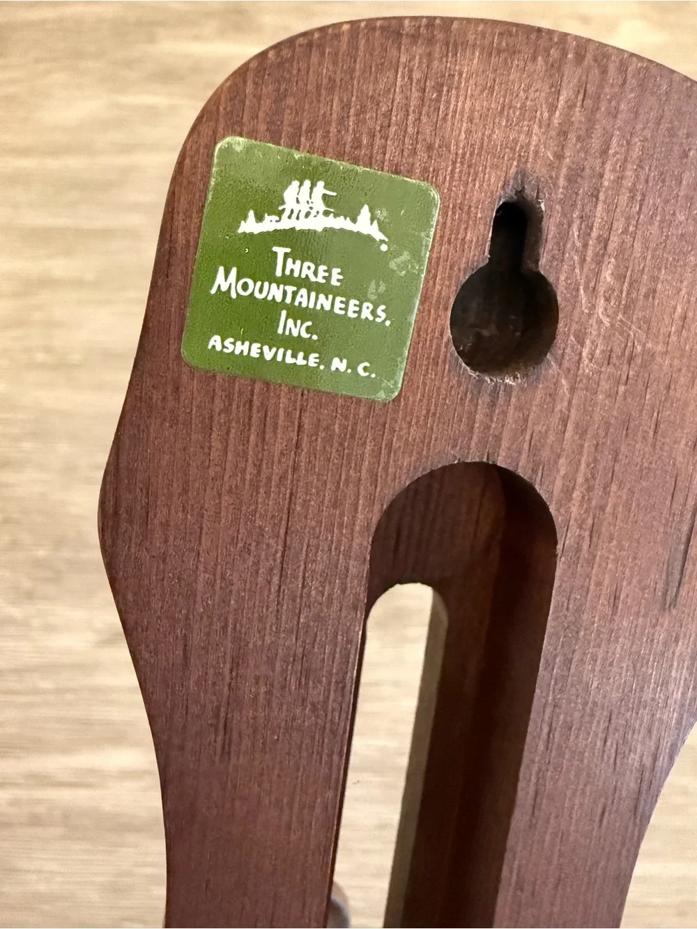 Vintage Three Mountaineers Asheville NC Adjustable Wooden Plate Display